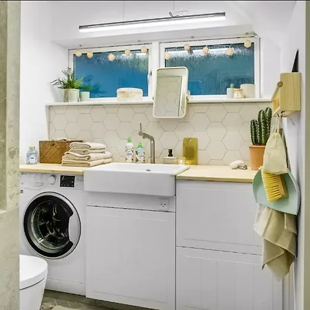 Boheme Retreat Apartment